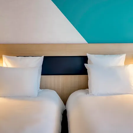 Hotel Mercure Gare De Lyon Tgv 4*