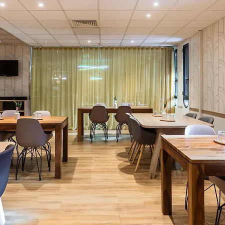 Mercure Gare De Lyon Tgv 4*