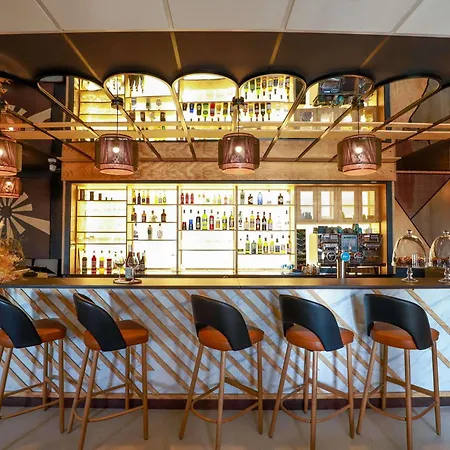 Mercure Gare De Lyon Tgv Hotel 4*