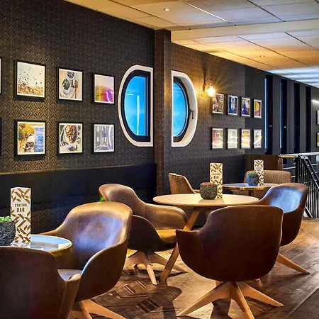 Hotel Mercure Gare De Lyon Tgv 4*
