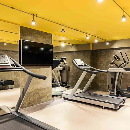 Mercure Gare De Lyon Tgv Hotell 4*