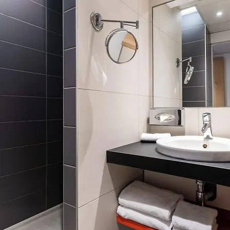Mercure Gare De Lyon Tgv Hotel 4*