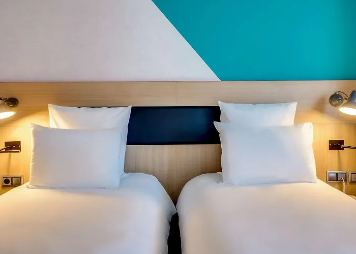 Hotel Mercure Gare De Lyon Tgv 4*