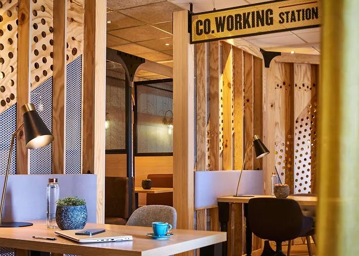 Hotel Mercure Gare De Lyon Tgv 4*